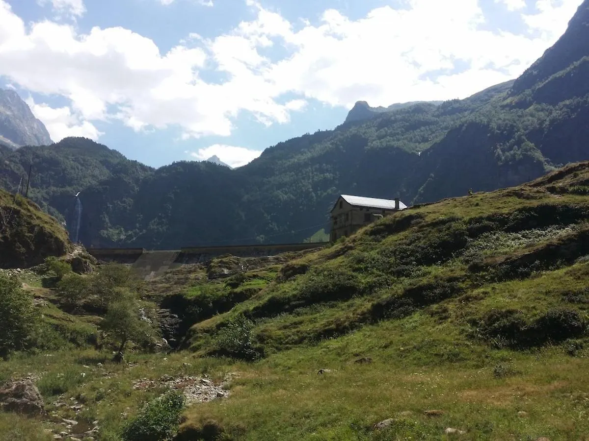 Apartment Appartement T2 4 Personnes Wifi Et Climatisation Bagnères-de-Luchon Frankreich